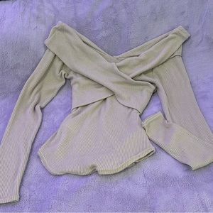 Y2K off shoulder top